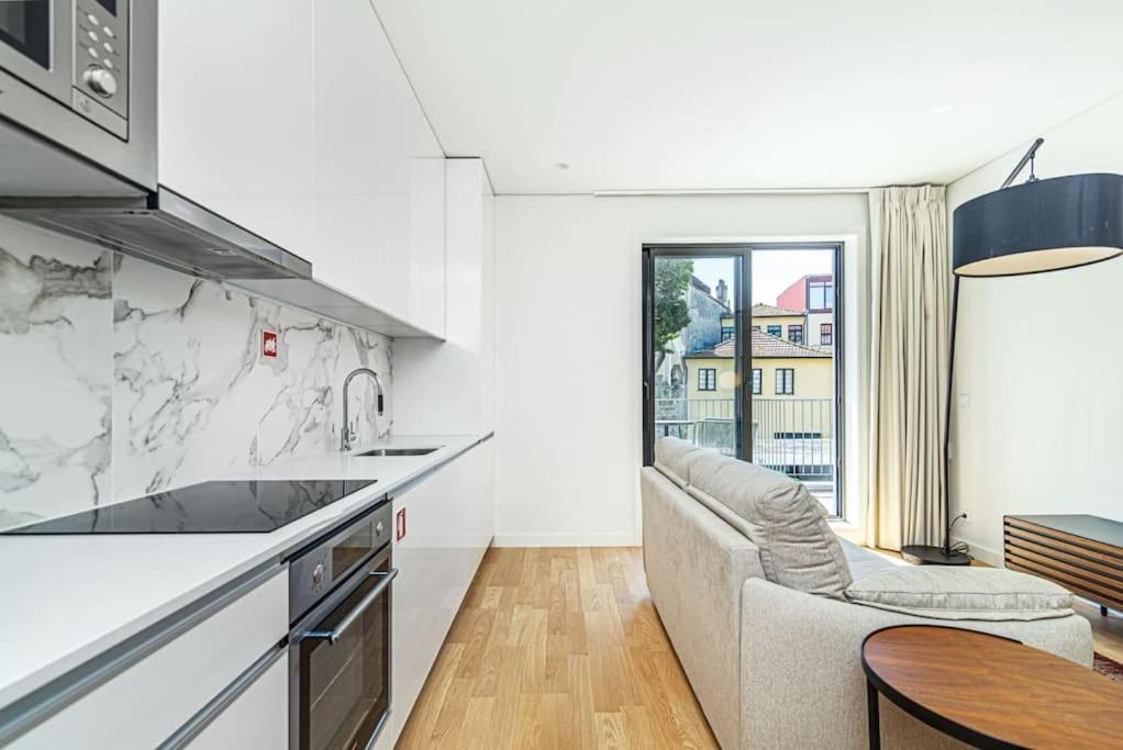 Large Terrace In Paraiso By Innkeeper 波尔图 外观 照片